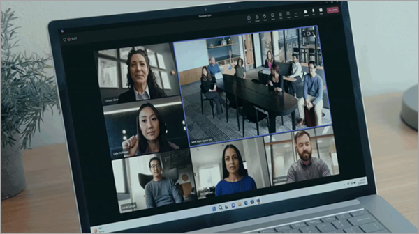 Screenshot showing a laptop on a desk with multi cam turned on.