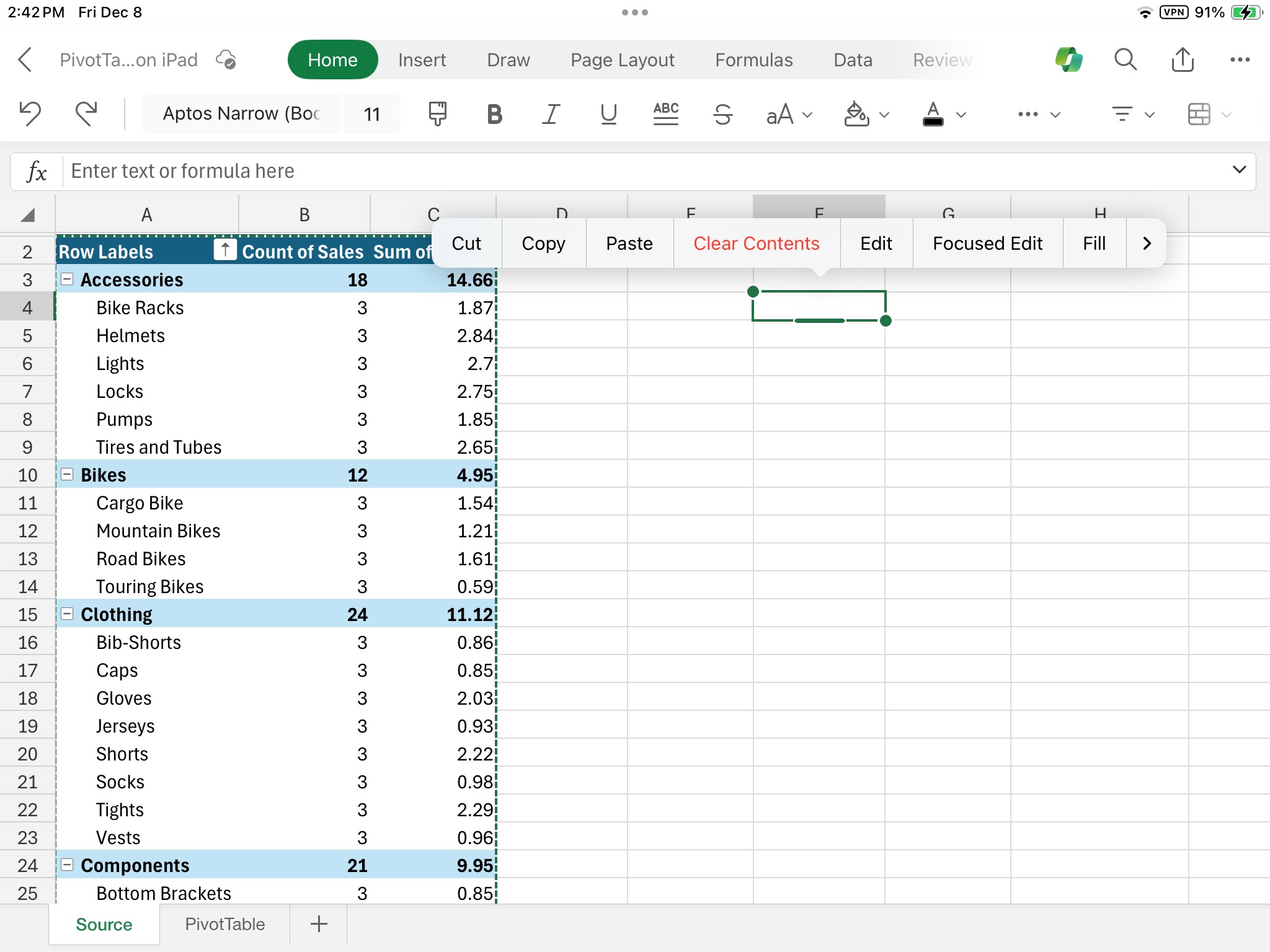 Pasting a PivotTable on iPad.